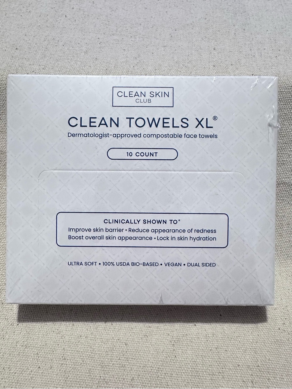 CLEAN SKIN CLUB | Disposable Towels | Clean Towels XL - White (10 Count)